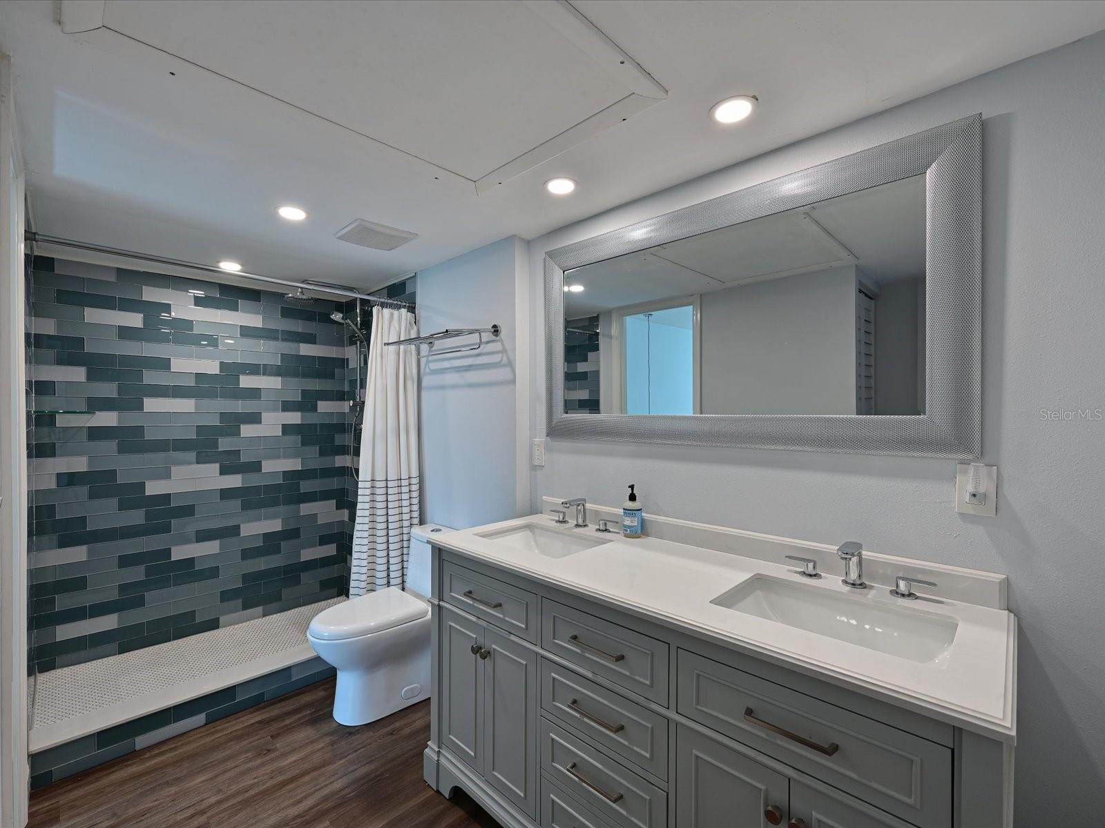 4480 IRONWOOD CIR #202A, BRADENTON, FL, 34209