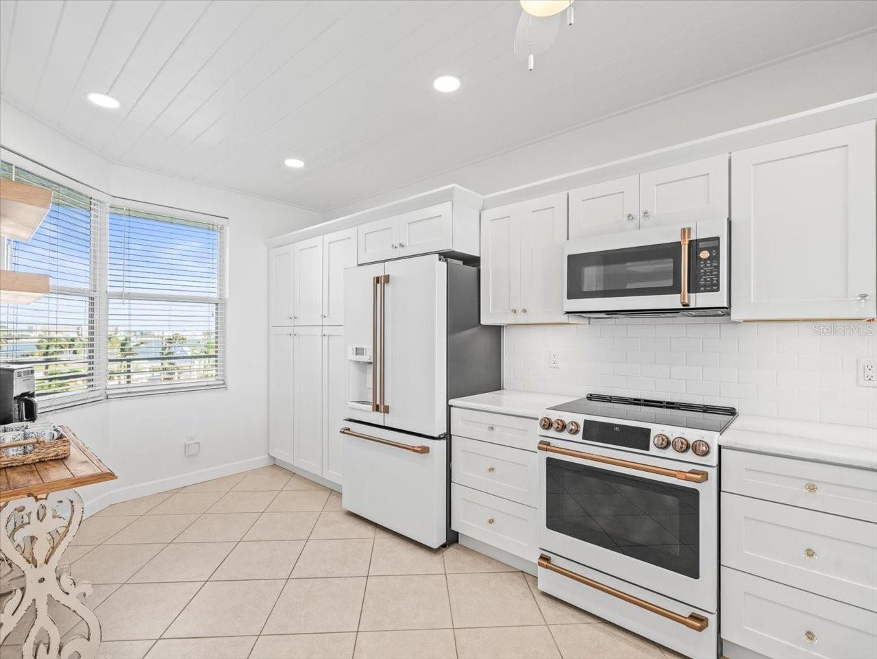 7872 SAILBOAT KEY BLVD S #303, SOUTH PASADENA, FL, 33707