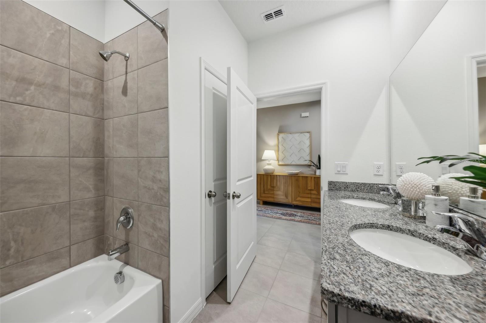33335 SEATTLE SLEW DR, SORRENTO, FL, 32776
