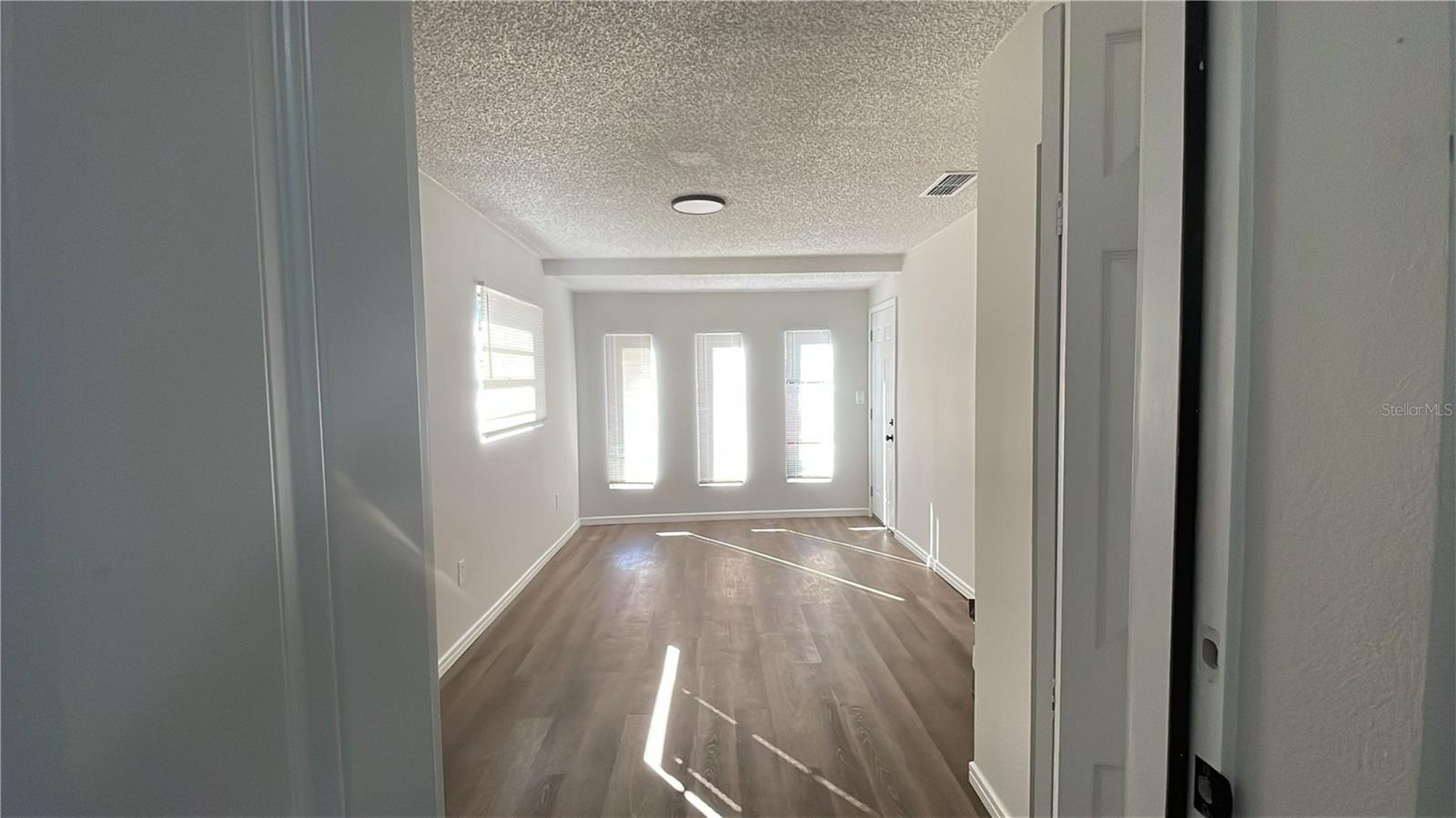 2105 MESSINA AVE, ORLANDO, FL, 32811