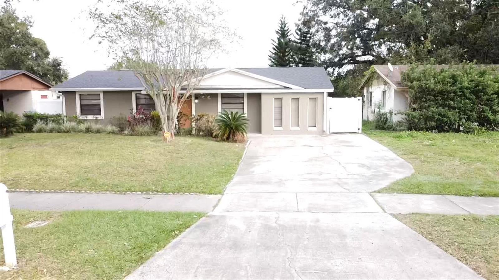 2105 MESSINA AVE, ORLANDO, FL, 32811