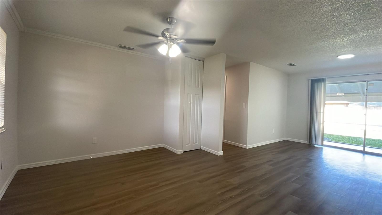 2105 MESSINA AVE, ORLANDO, FL, 32811