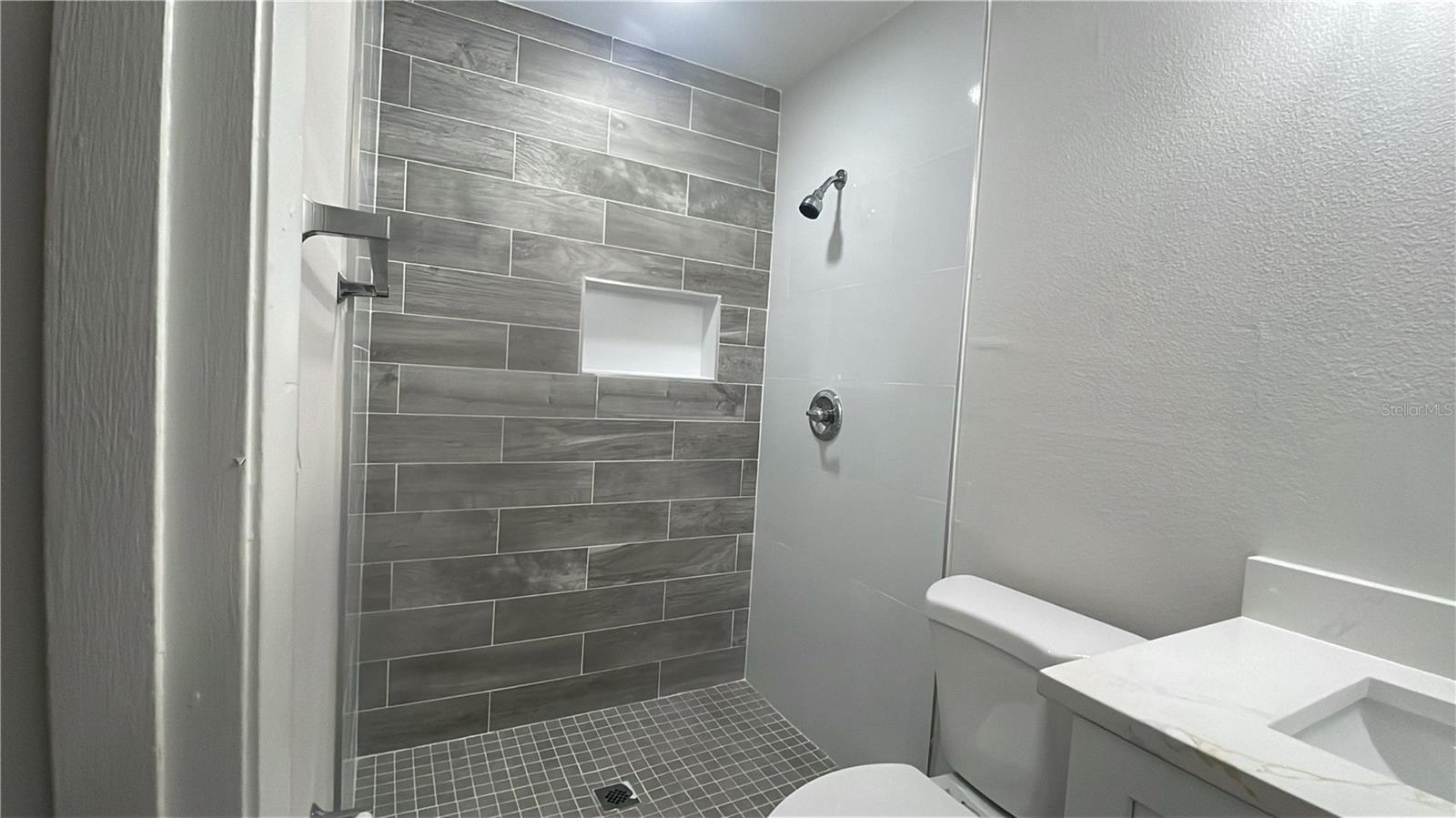 2105 MESSINA AVE, ORLANDO, FL, 32811