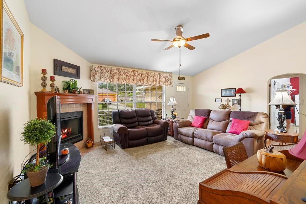 880 CRITTENDEN AVE, ORANGE CITY, FL, 32763
