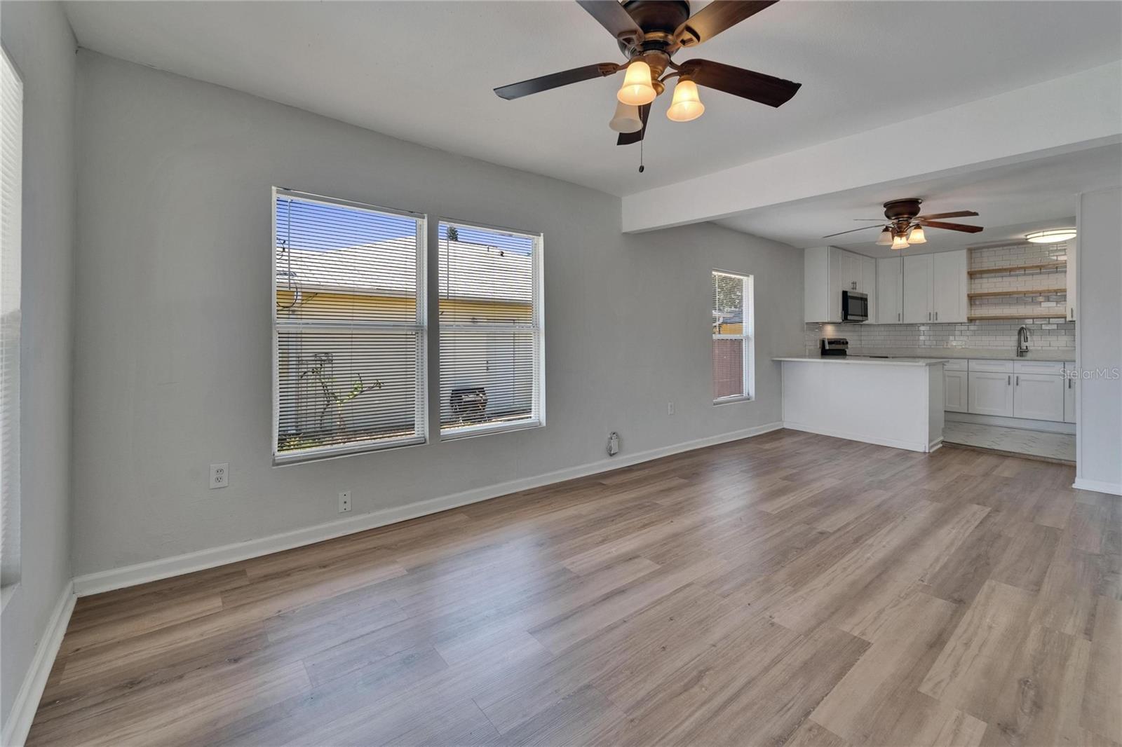 1312 E LOUISE AVE, TAMPA, FL, 33603