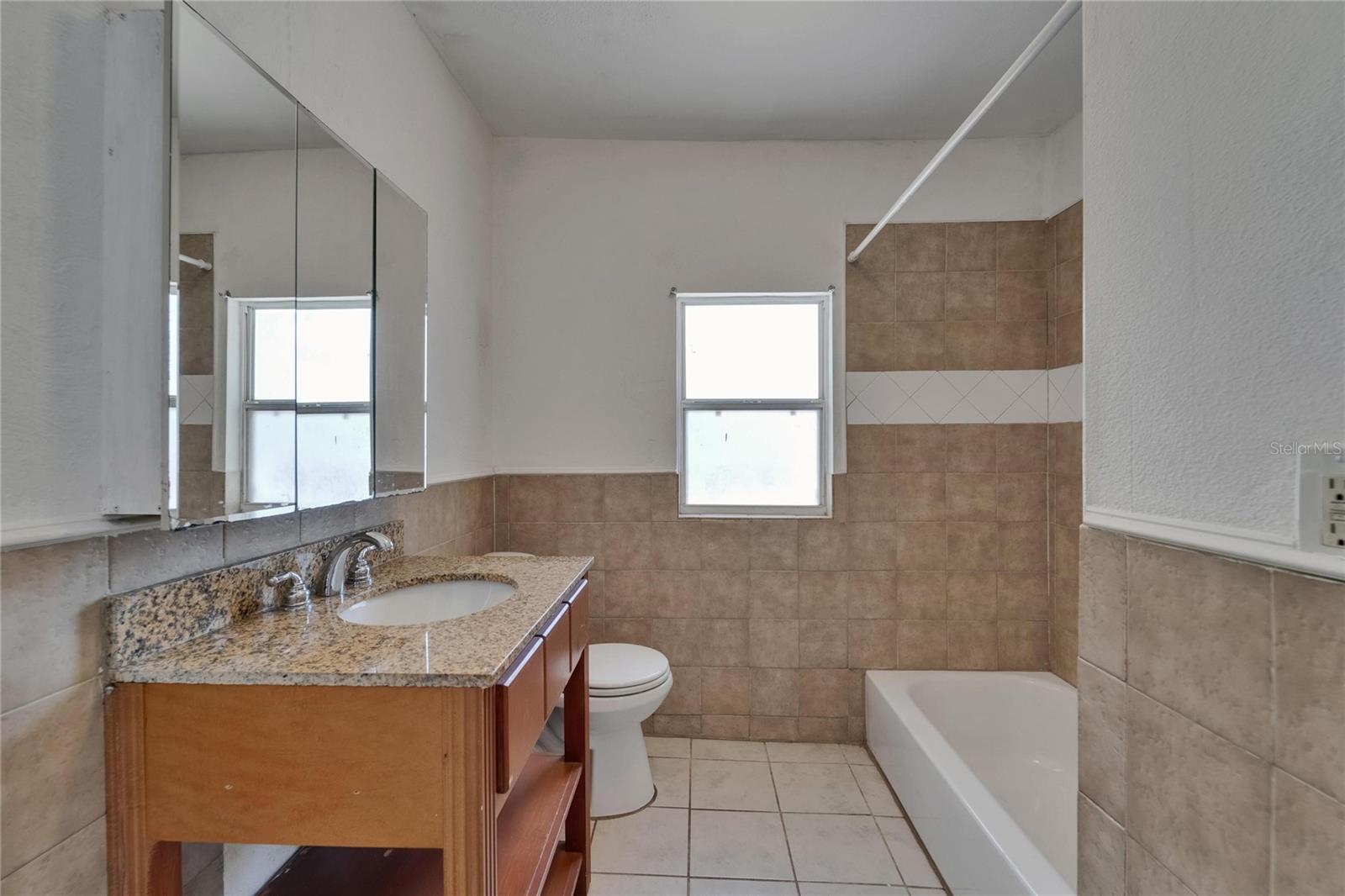 1312 E LOUISE AVE, TAMPA, FL, 33603