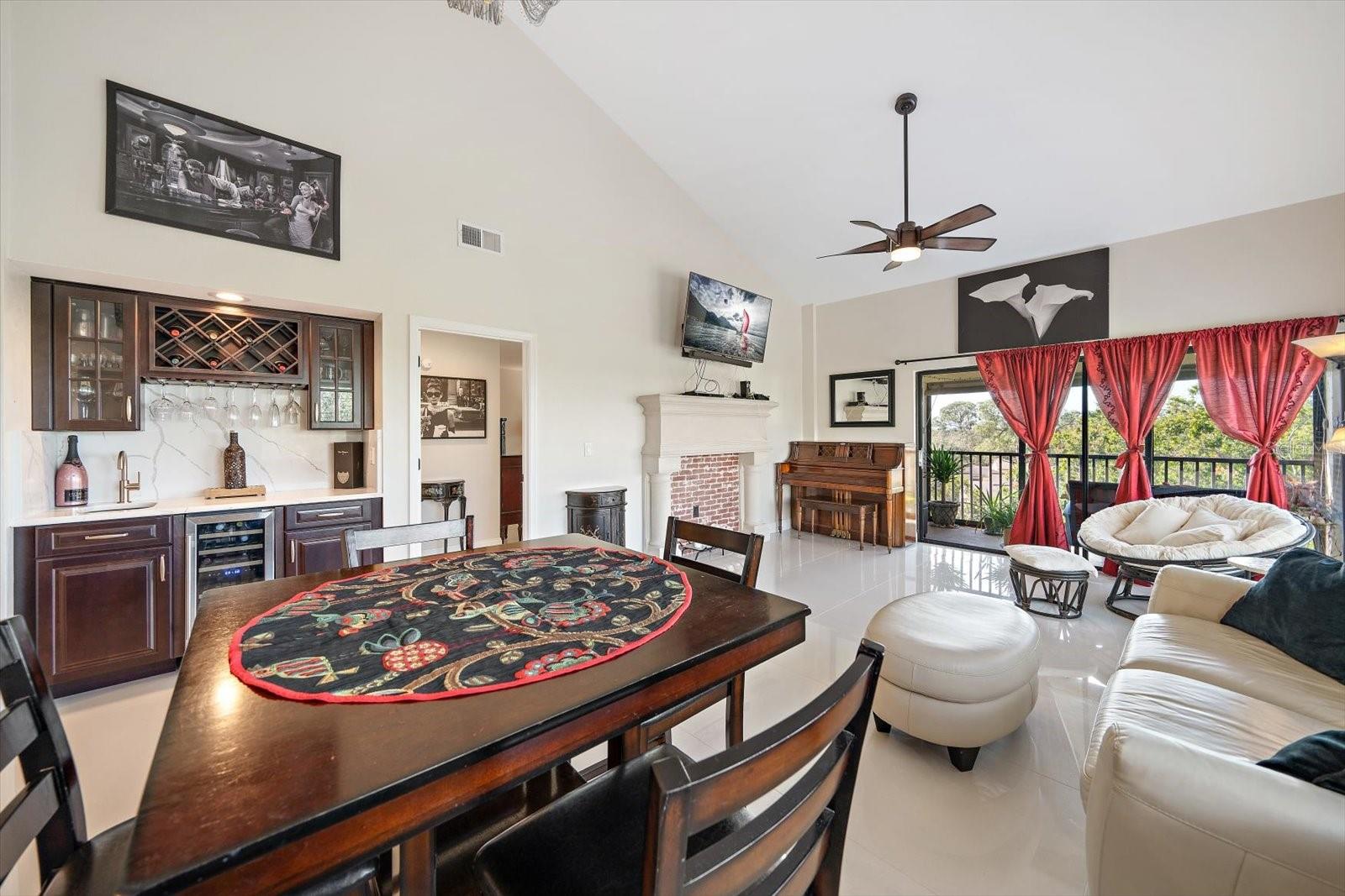 700 STARKEY RD #352, LARGO, FL, 33771