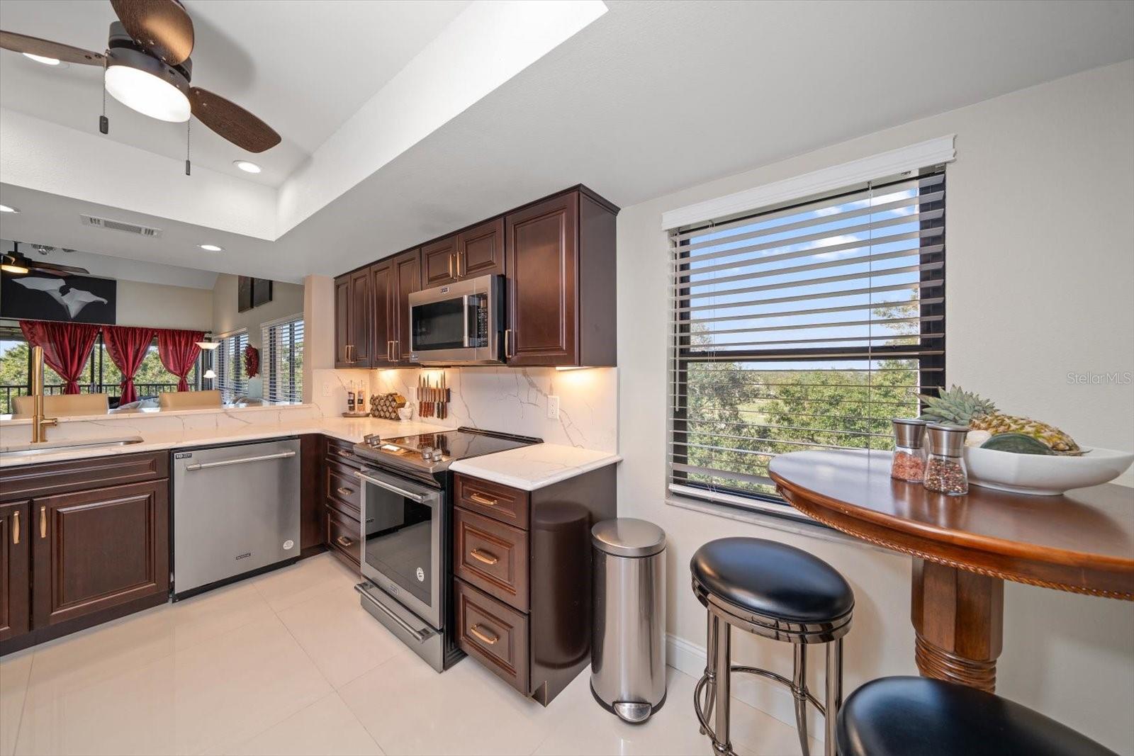 700 STARKEY RD #352, LARGO, FL, 33771
