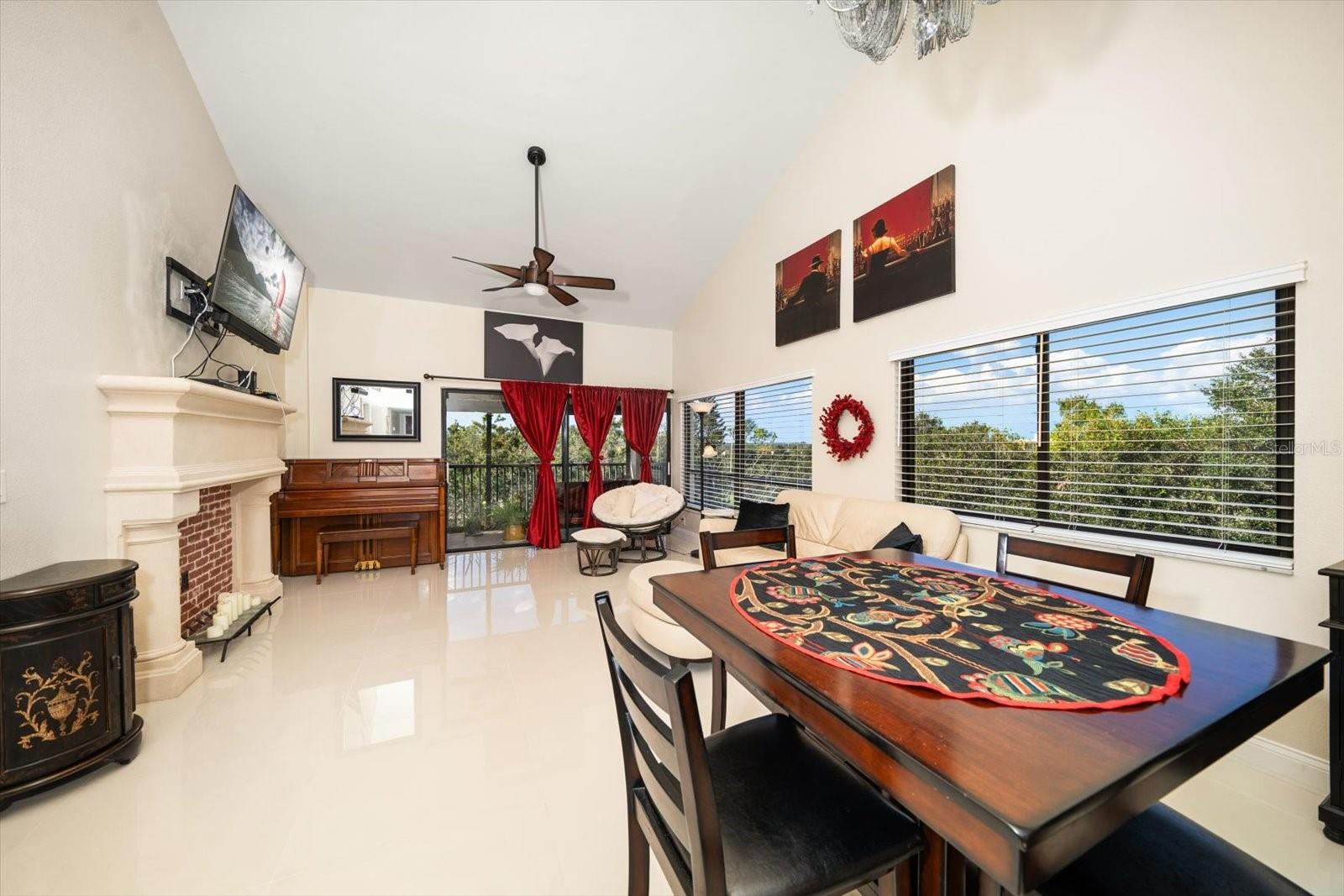 700 STARKEY RD #352, LARGO, FL, 33771