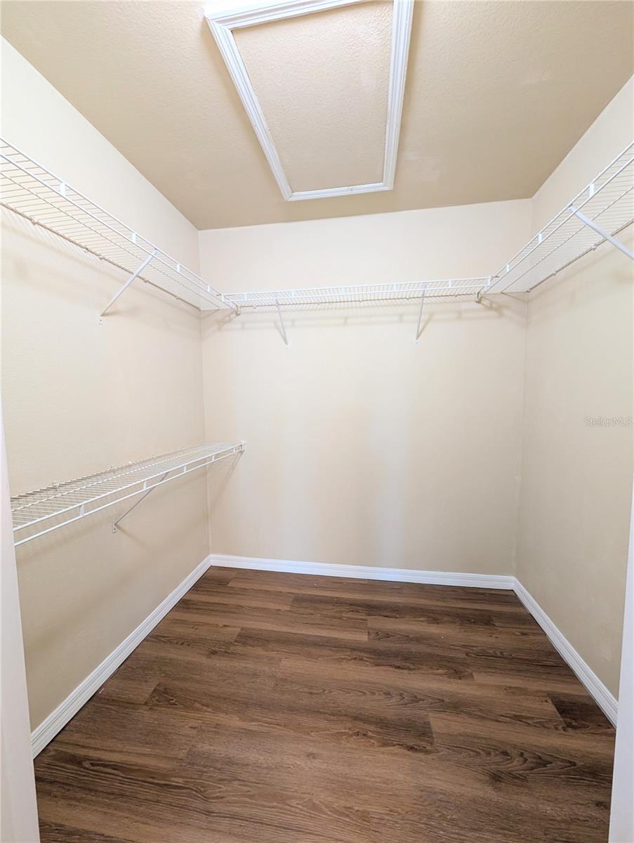 1185 VILLAGIO CIR #207, SARASOTA, FL, 34237