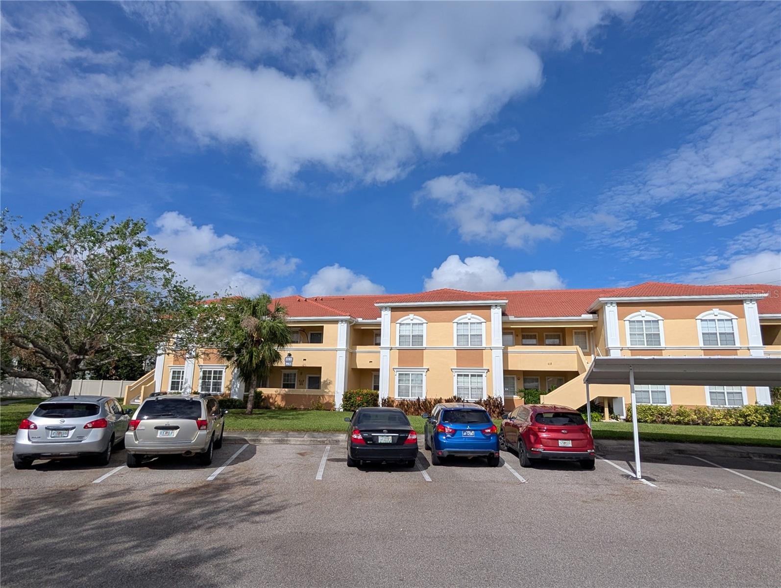 1185 VILLAGIO CIR #207, SARASOTA, FL, 34237