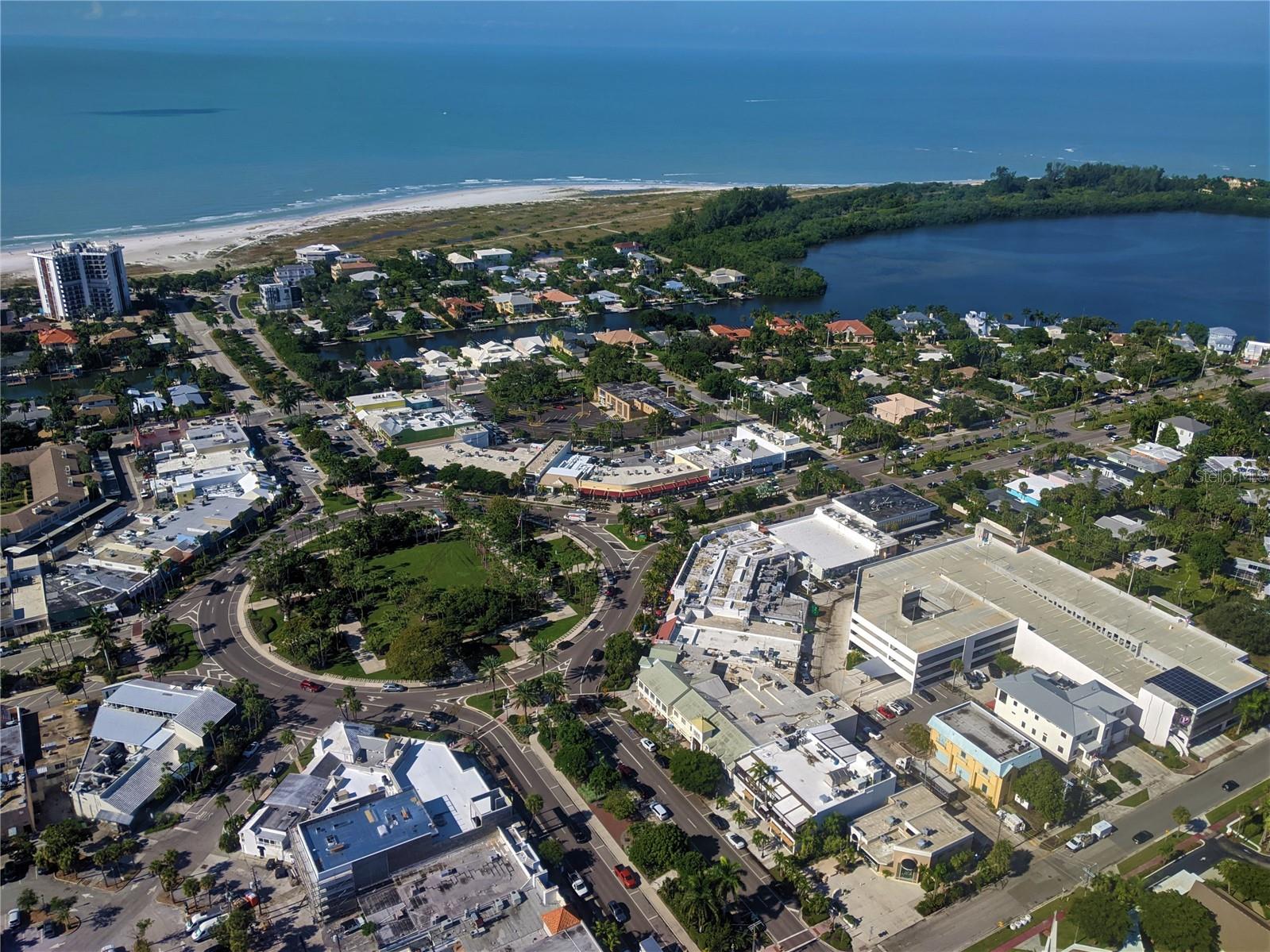 1185 VILLAGIO CIR #207, SARASOTA, FL, 34237