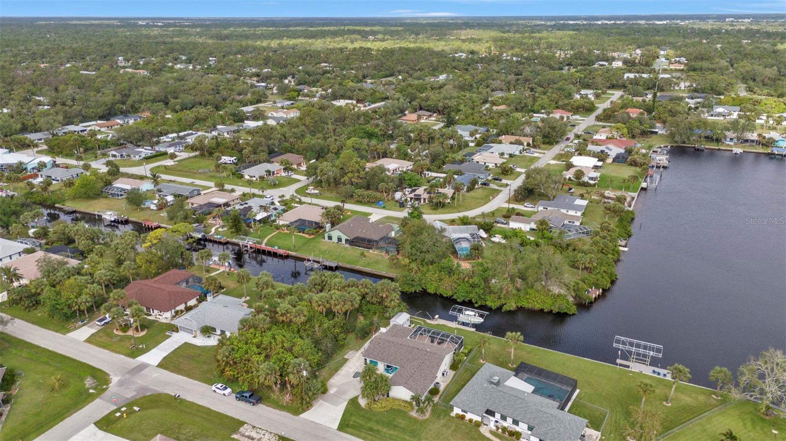 18368 DRIGGERS AVE, PORT CHARLOTTE, FL, 33948