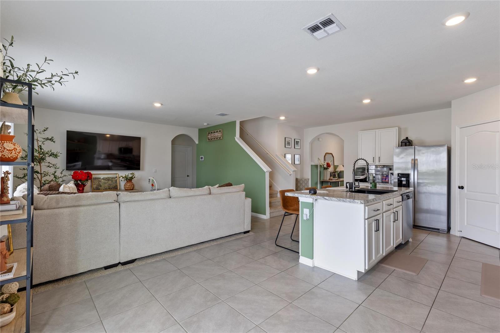 740 SQUIRES GROVE DR, WINTER HAVEN, FL, 33880