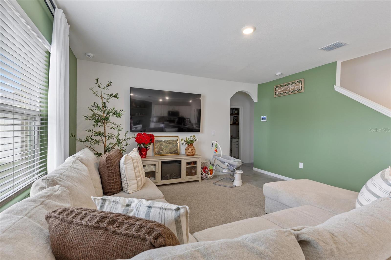 740 SQUIRES GROVE DR, WINTER HAVEN, FL, 33880