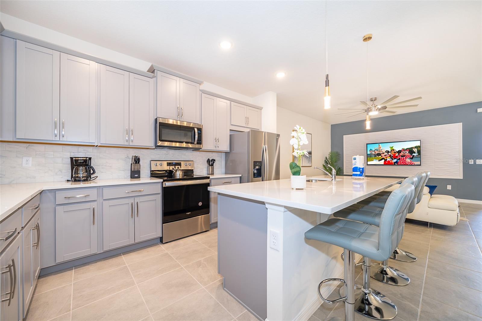 1812 TROPICAL PALMS CIR, KISSIMMEE, FL, 34747