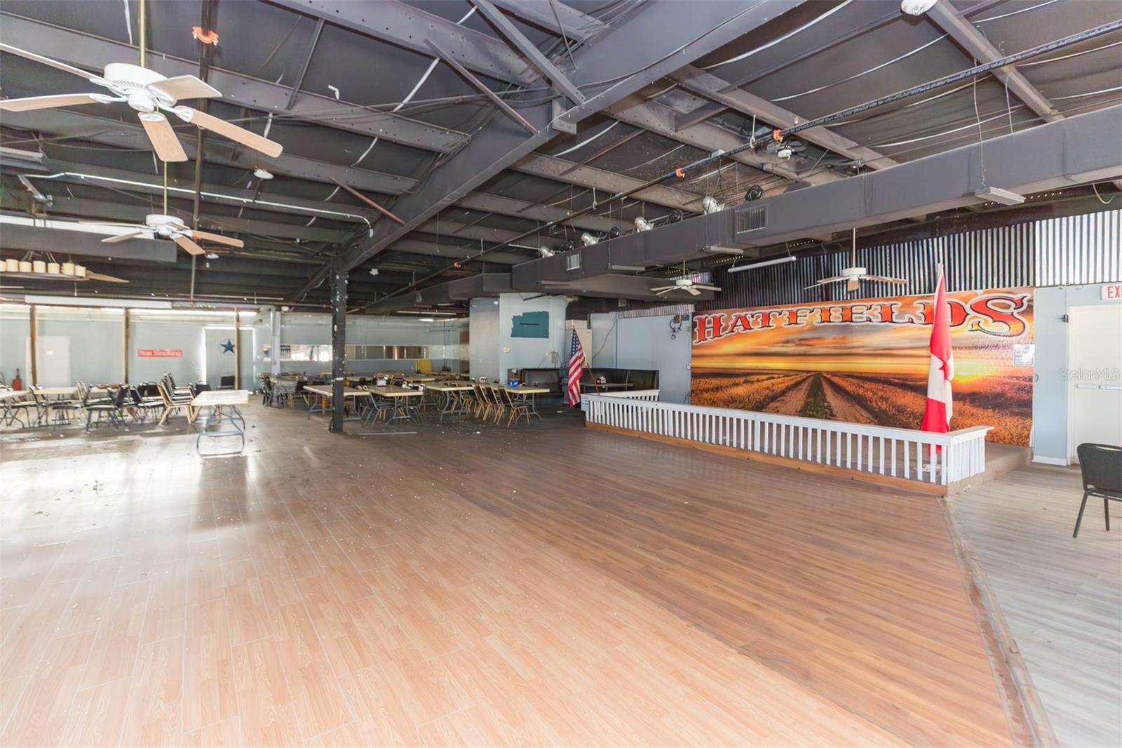 4024 PAUL S. BUCHMAN HWY, ZEPHYRHILLS, FL, 33542