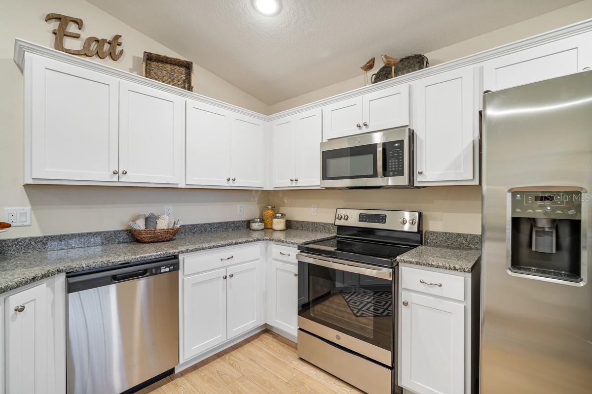 10488 S DREW BRYANT CIR, FLORAL CITY, FL, 34436