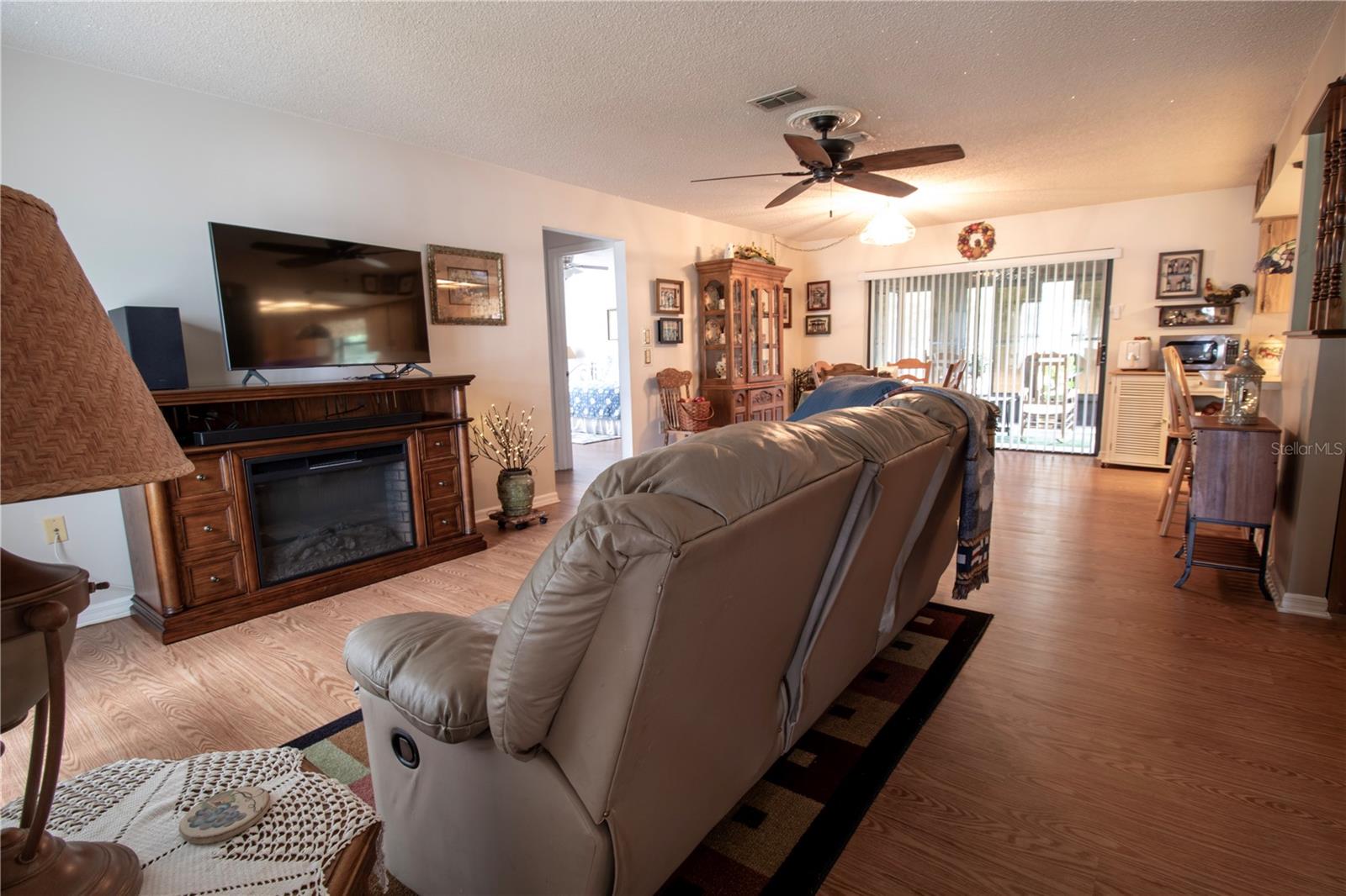 11701 SE 84TH TER, BELLEVIEW, FL, 34420