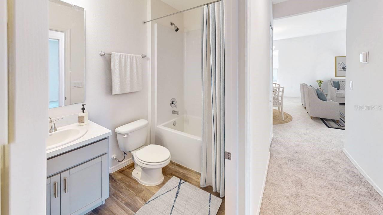 8 LLEBERRY PATH, PALM COAST, FL, 32164