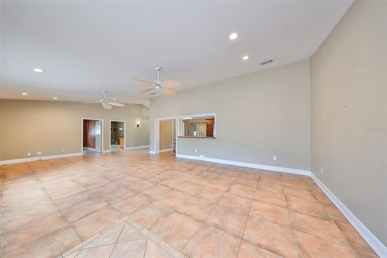 6657 BOUGAINVILLA AVE S, ST PETERSBURG, FL, 33707