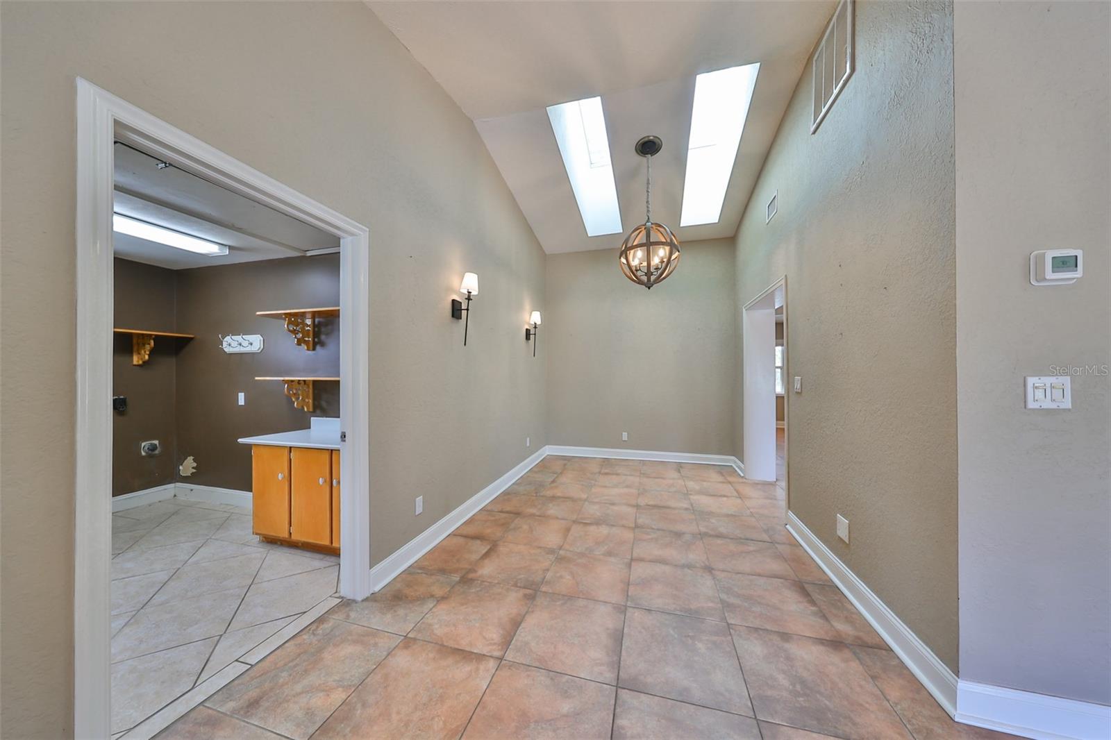 6657 BOUGAINVILLA AVE S, ST PETERSBURG, FL, 33707
