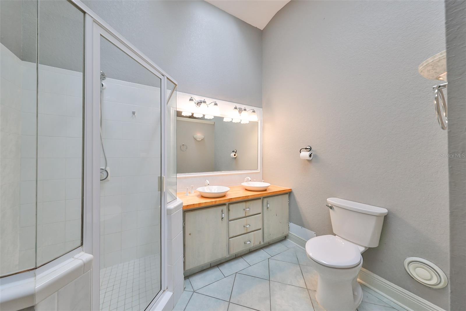 6657 BOUGAINVILLA AVE S, ST PETERSBURG, FL, 33707