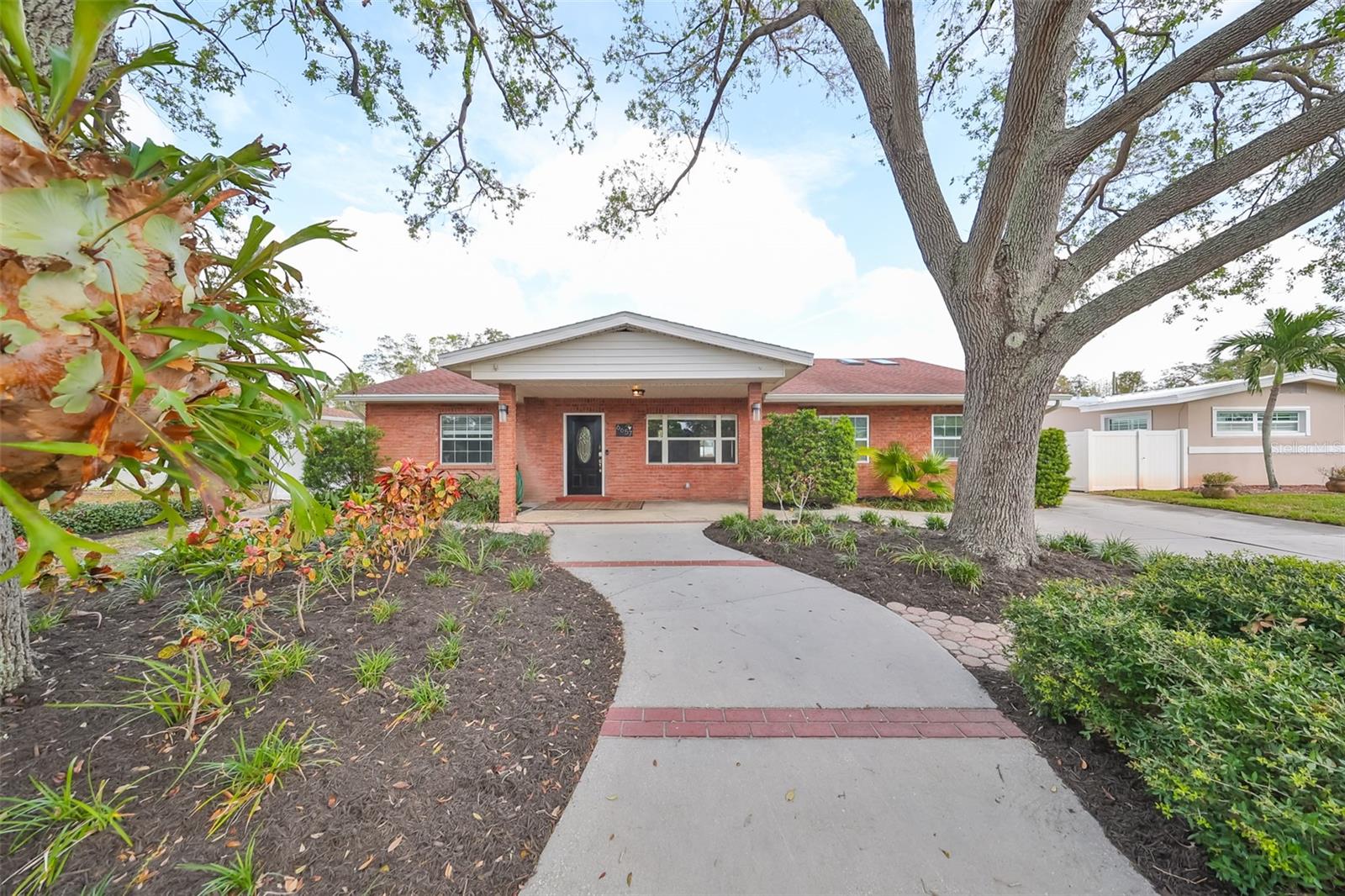 6657 BOUGAINVILLA AVE S, ST PETERSBURG, FL, 33707