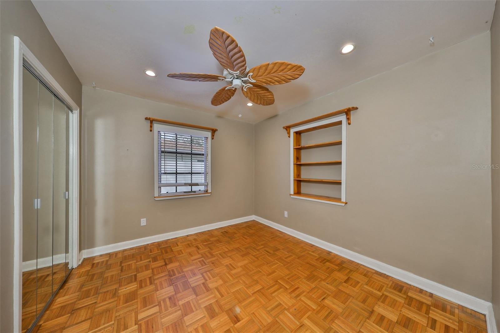 6657 BOUGAINVILLA AVE S, ST PETERSBURG, FL, 33707