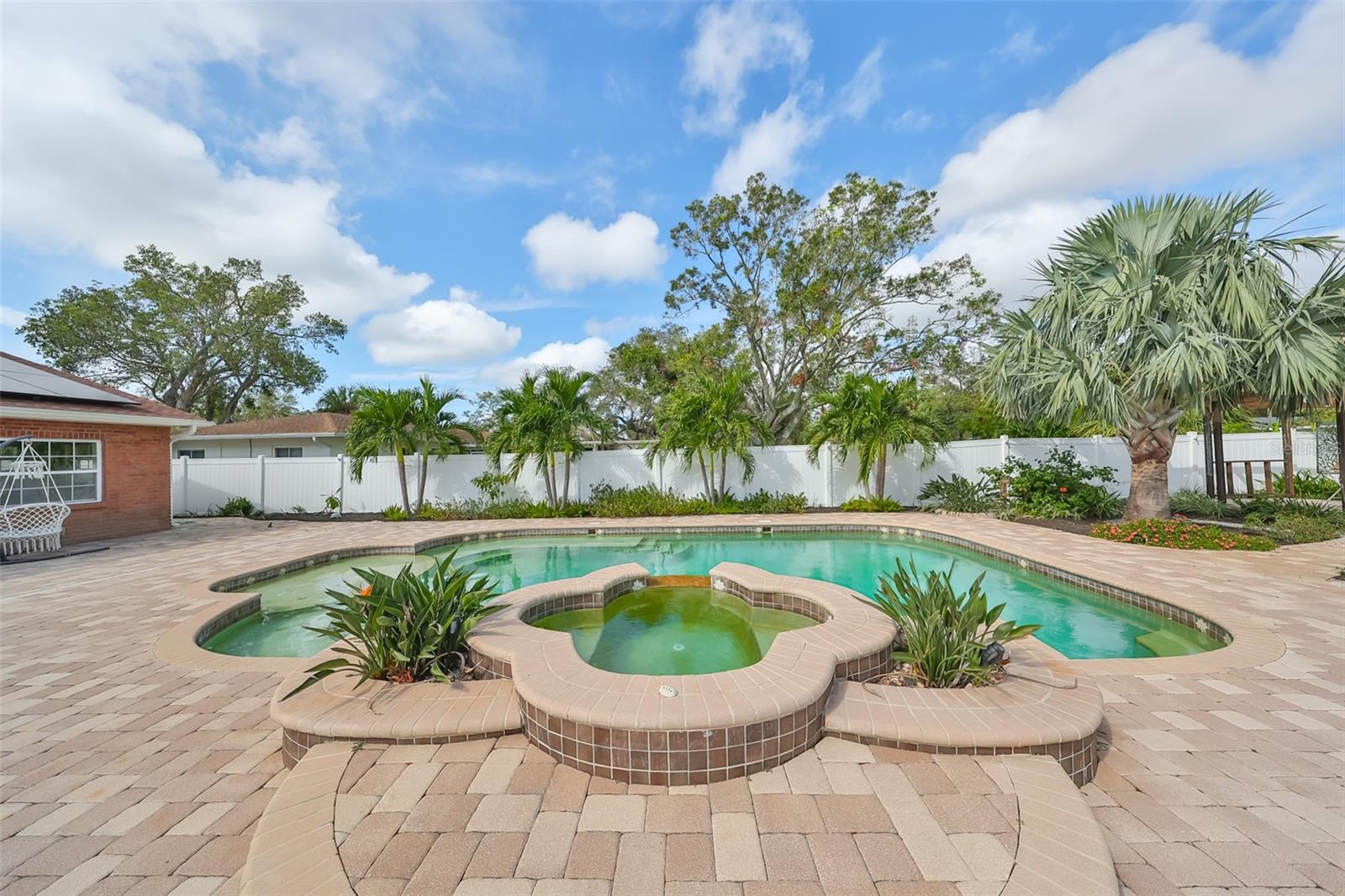 6657 BOUGAINVILLA AVE S, ST PETERSBURG, FL, 33707