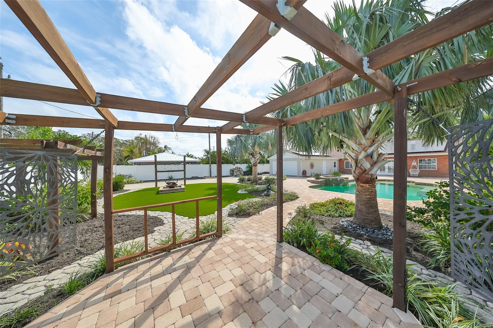 6657 BOUGAINVILLA AVE S, ST PETERSBURG, FL, 33707