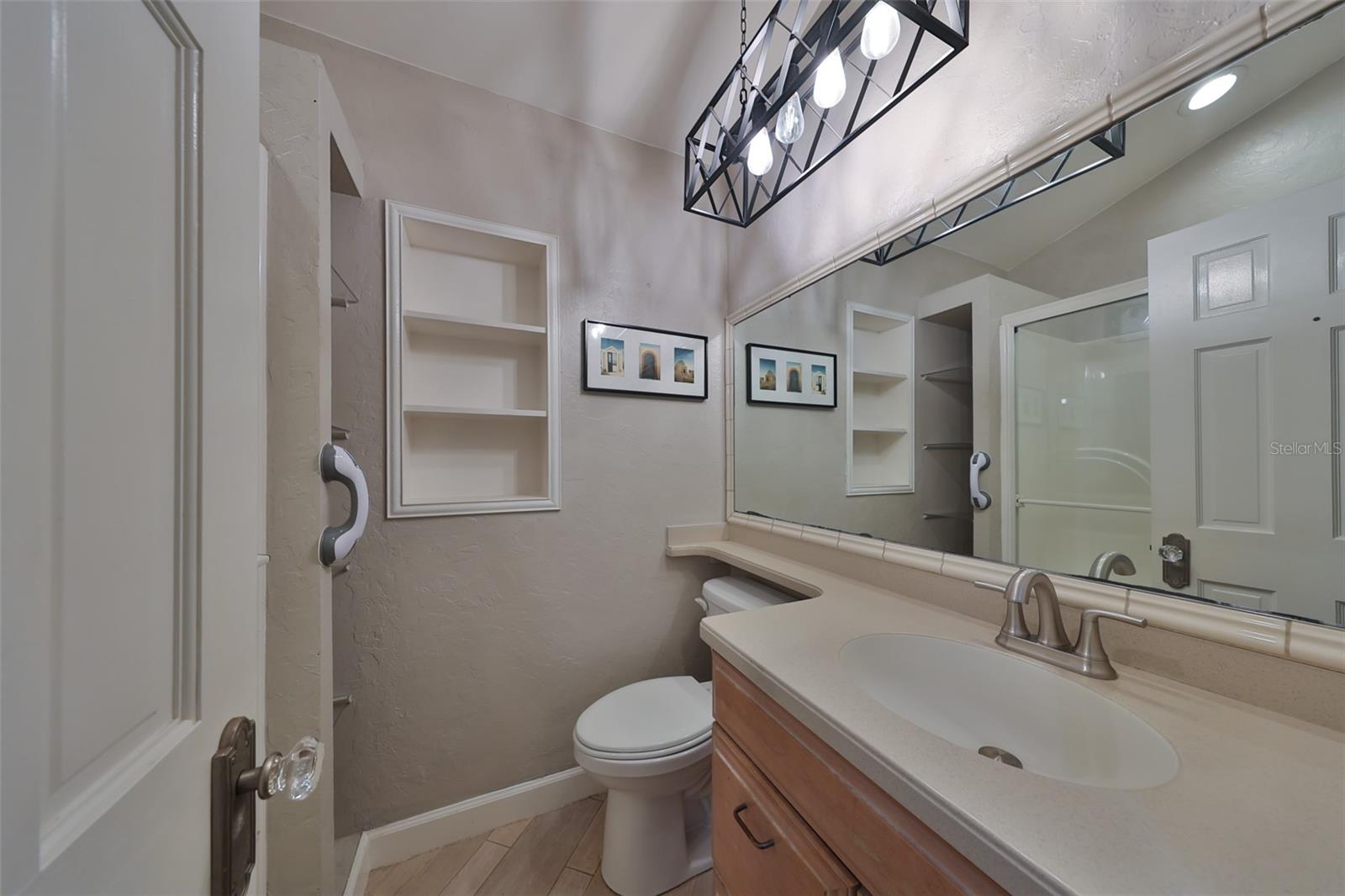 6657 BOUGAINVILLA AVE S, ST PETERSBURG, FL, 33707