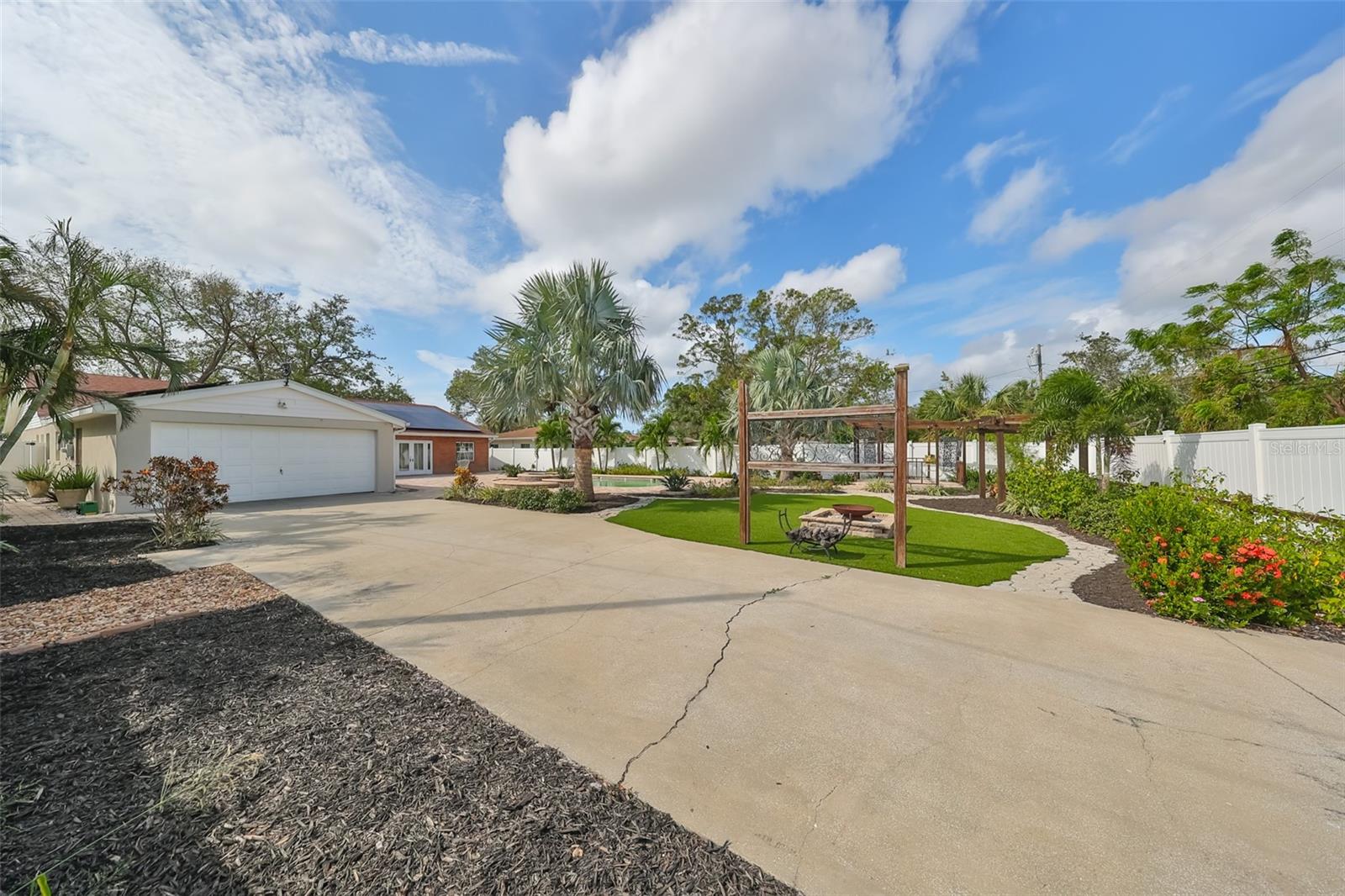 6657 BOUGAINVILLA AVE S, ST PETERSBURG, FL, 33707