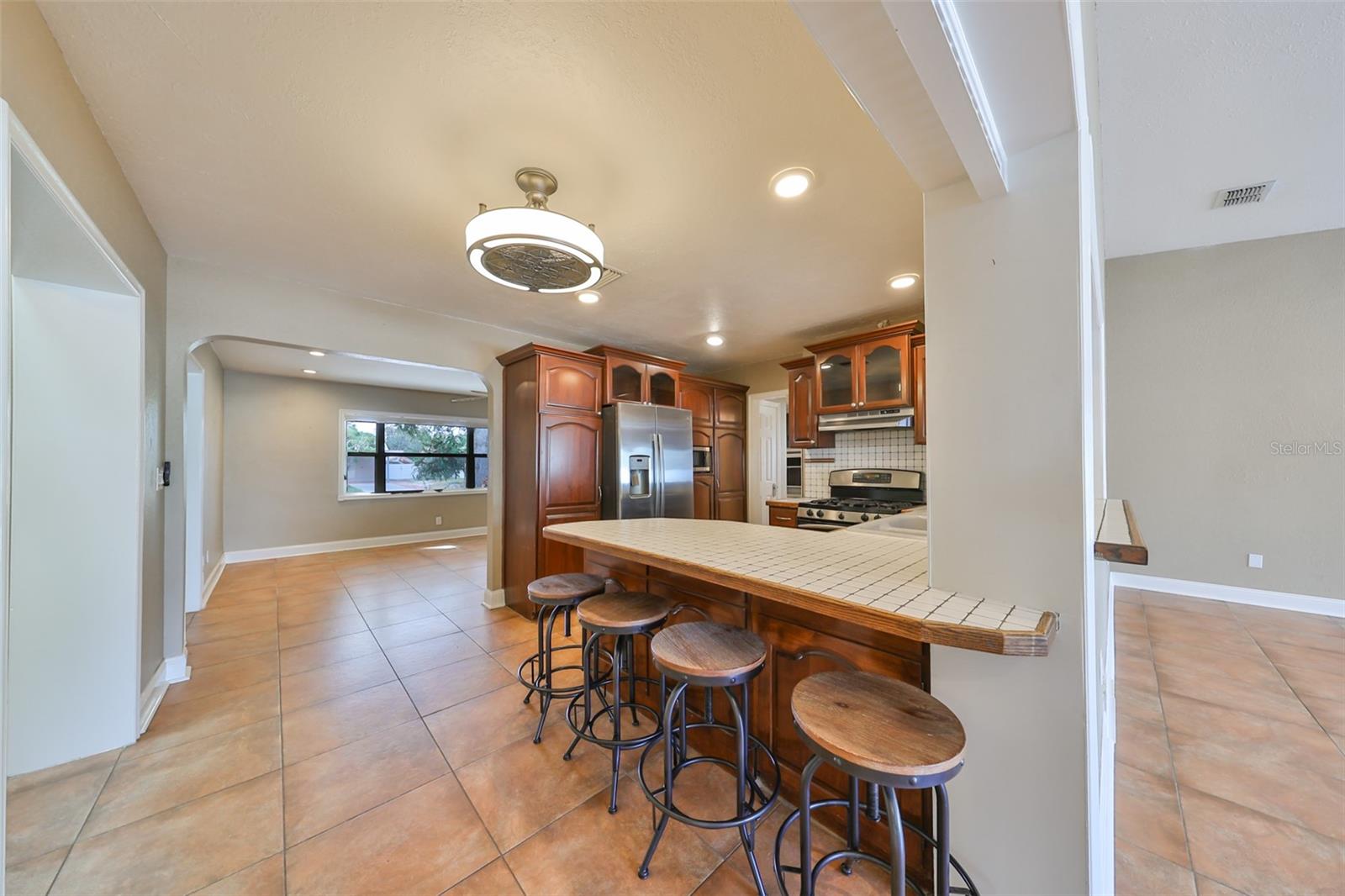 6657 BOUGAINVILLA AVE S, ST PETERSBURG, FL, 33707
