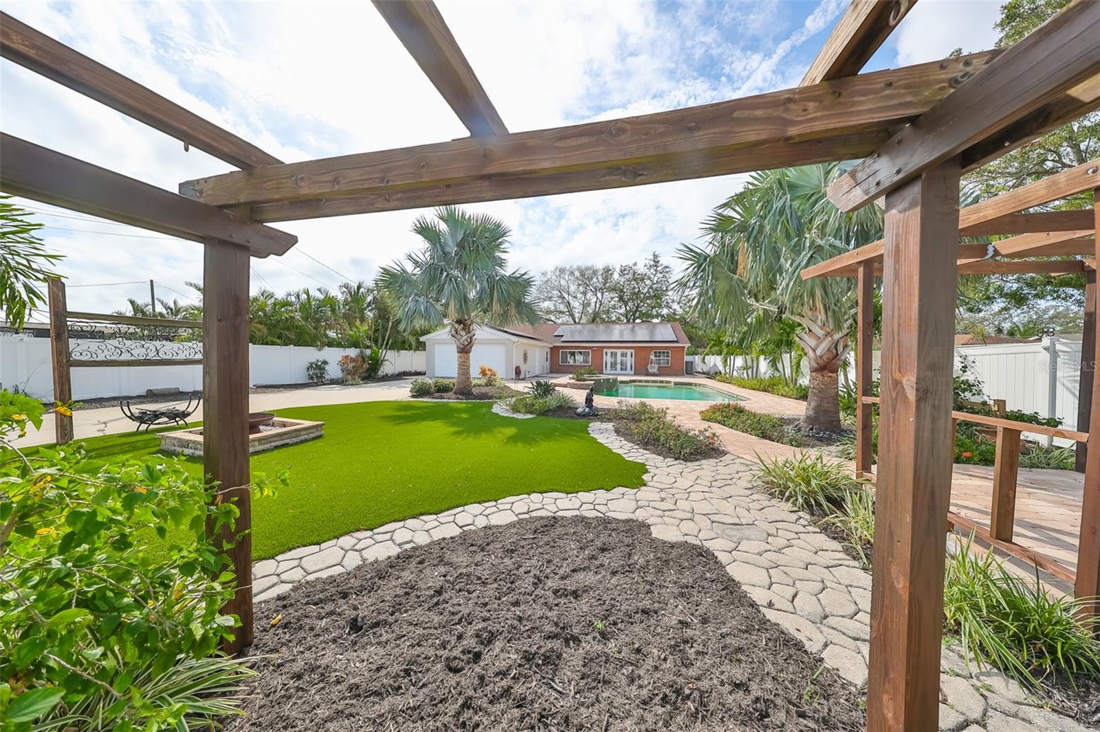 6657 BOUGAINVILLA AVE S, ST PETERSBURG, FL, 33707