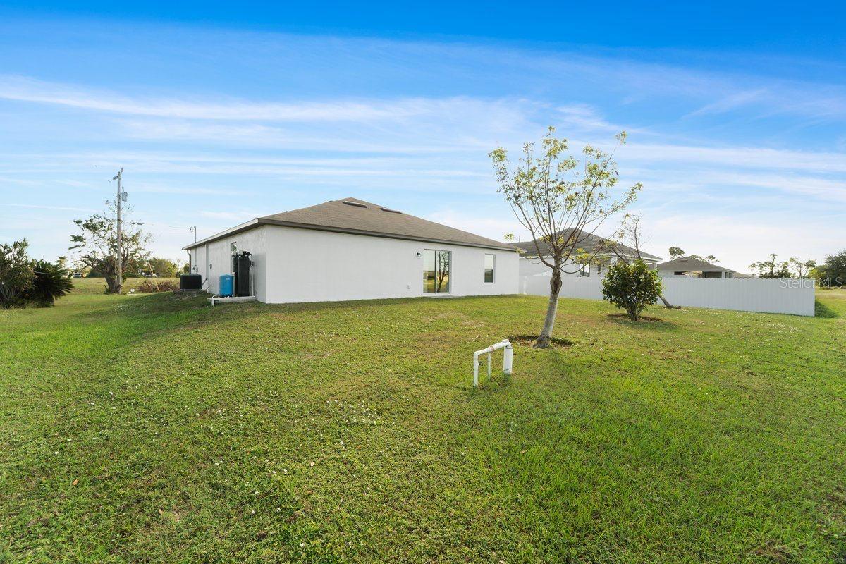 1738 NW 24TH AVE, CAPE CORAL, FL, 33993