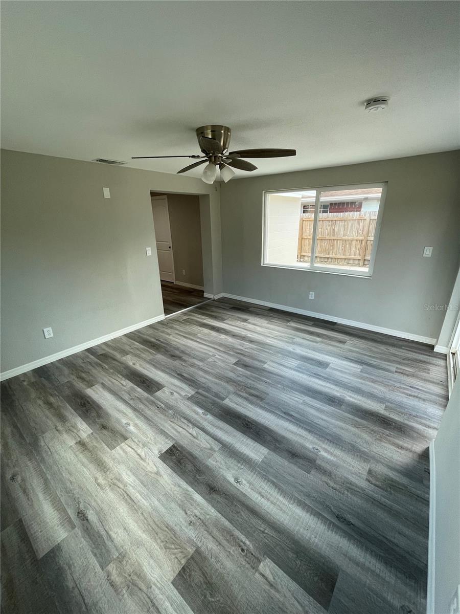 8373 76TH AVE, SEMINOLE, FL, 33777
