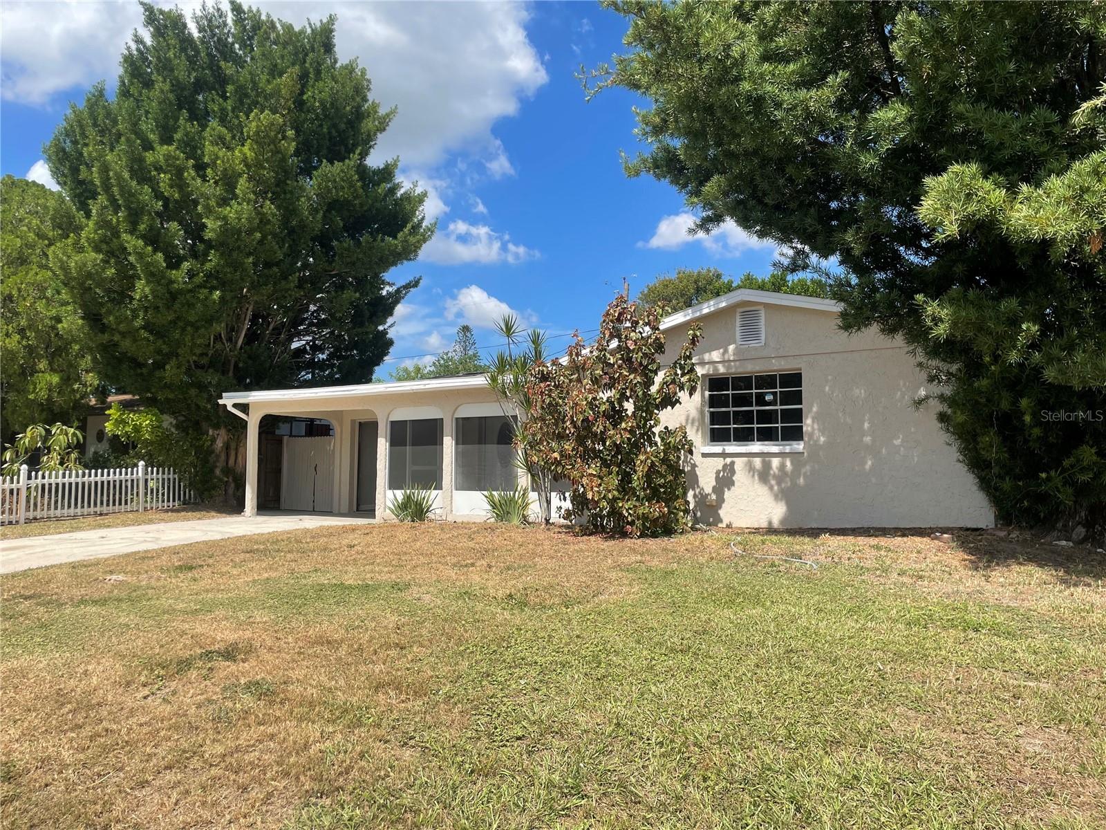 8373 76TH AVE, SEMINOLE, FL, 33777