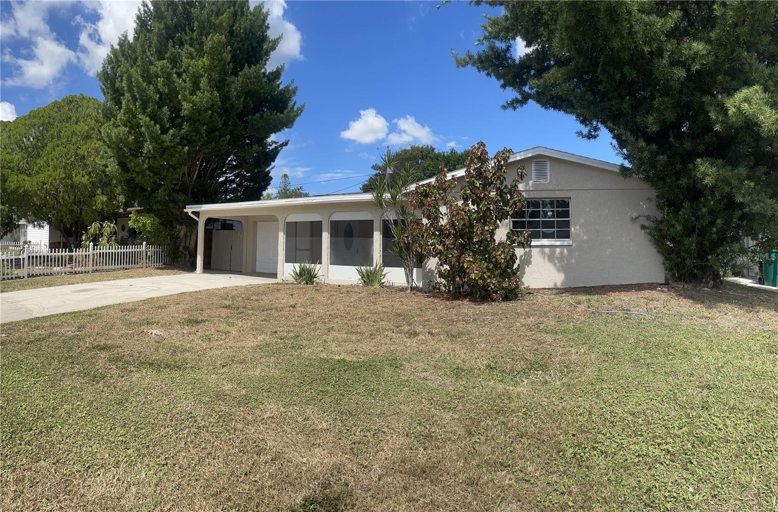 8373 76TH AVE, SEMINOLE, FL, 33777
