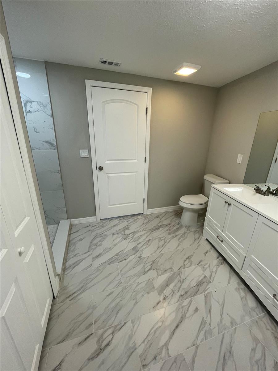 8373 76TH AVE, SEMINOLE, FL, 33777