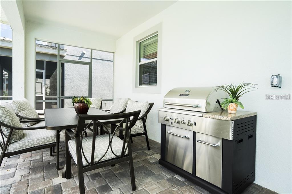 1673 MOON VALLEY DR, DAVENPORT, FL, 33896