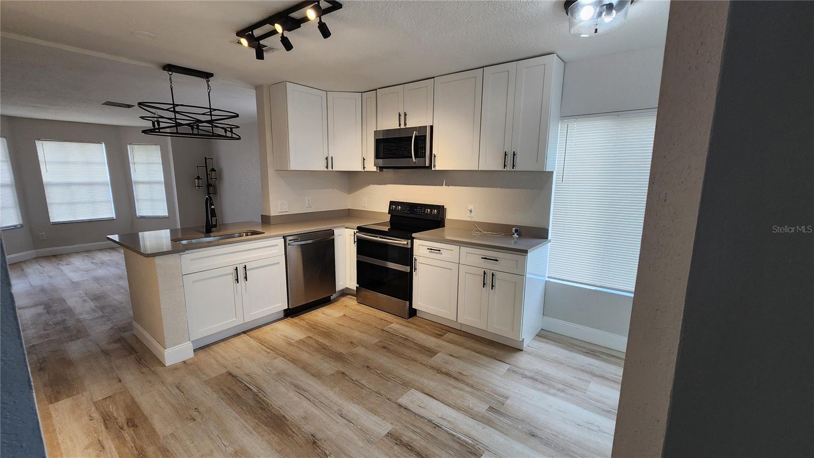 370 CHICAGO WOODS CIR, ORLANDO, FL, 32824