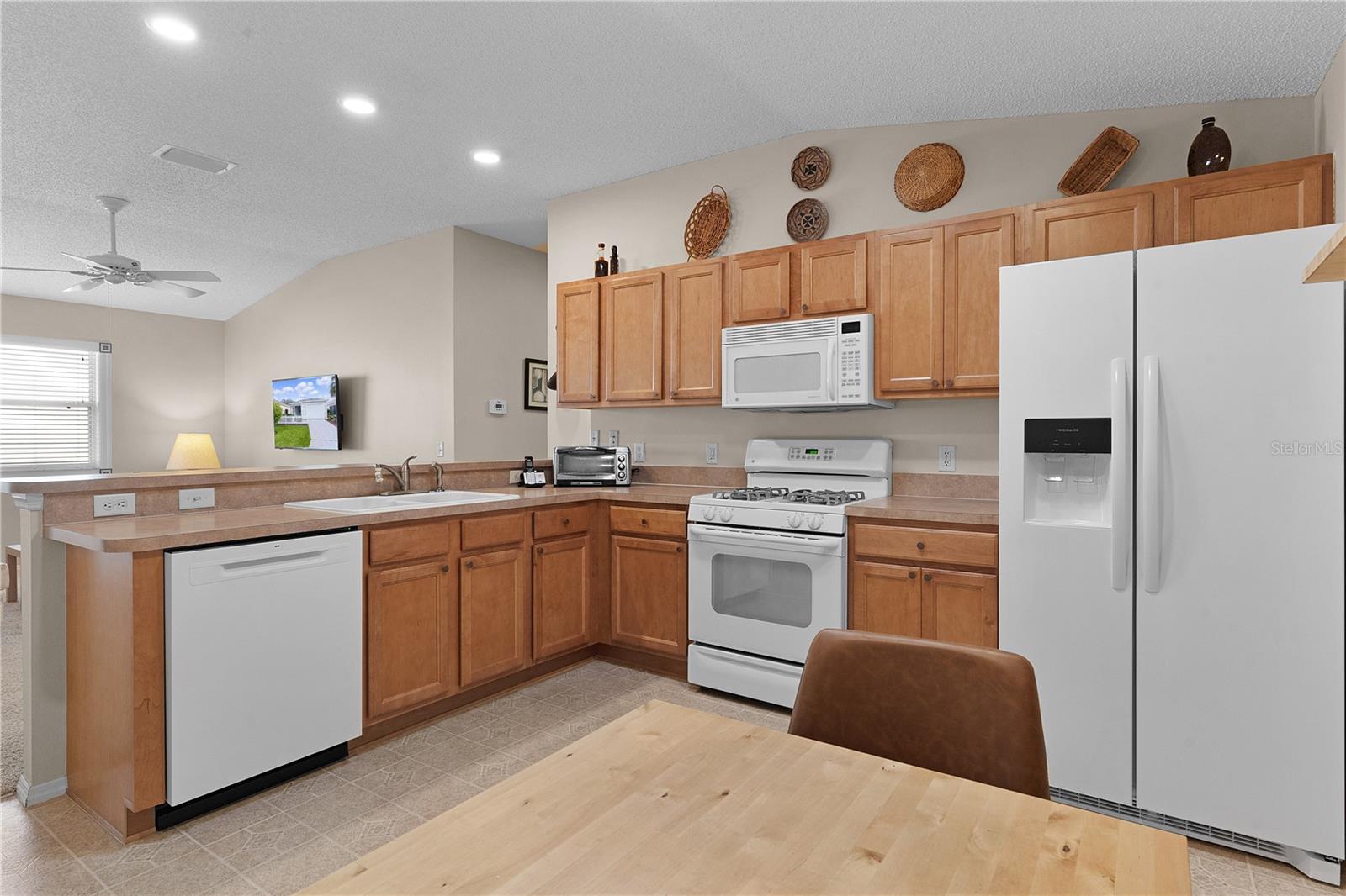 276 VARNVILLE WAY, THE VILLAGES, FL, 32162