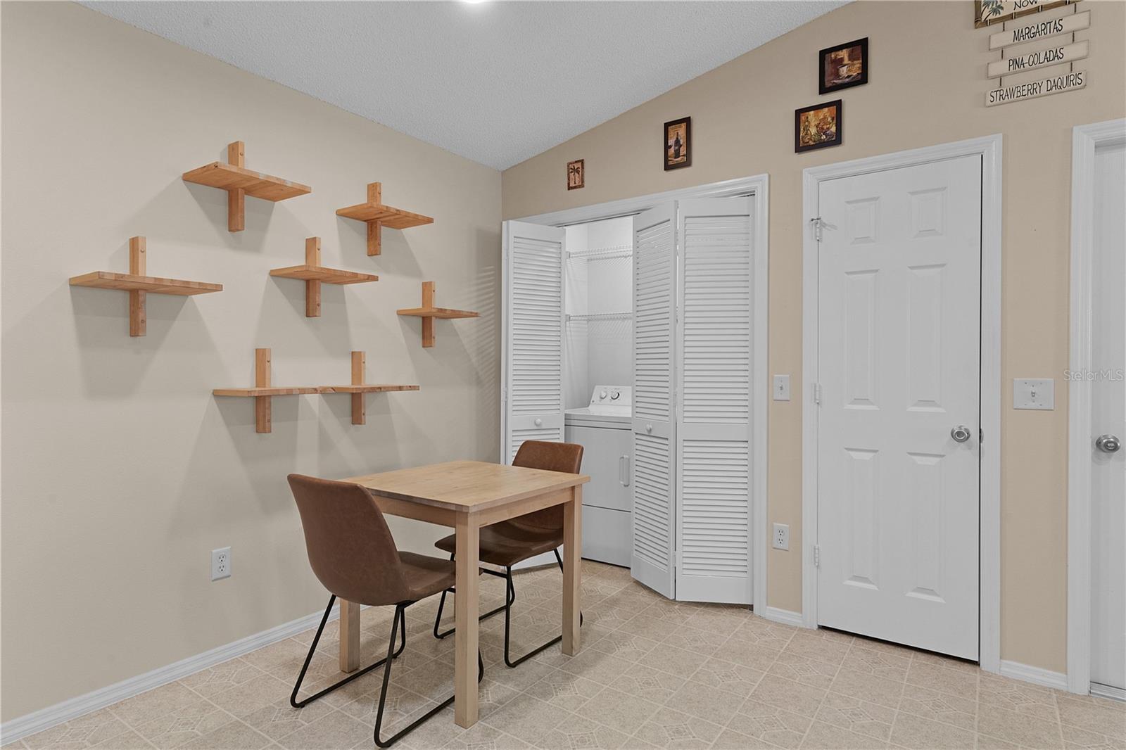 276 VARNVILLE WAY, THE VILLAGES, FL, 32162