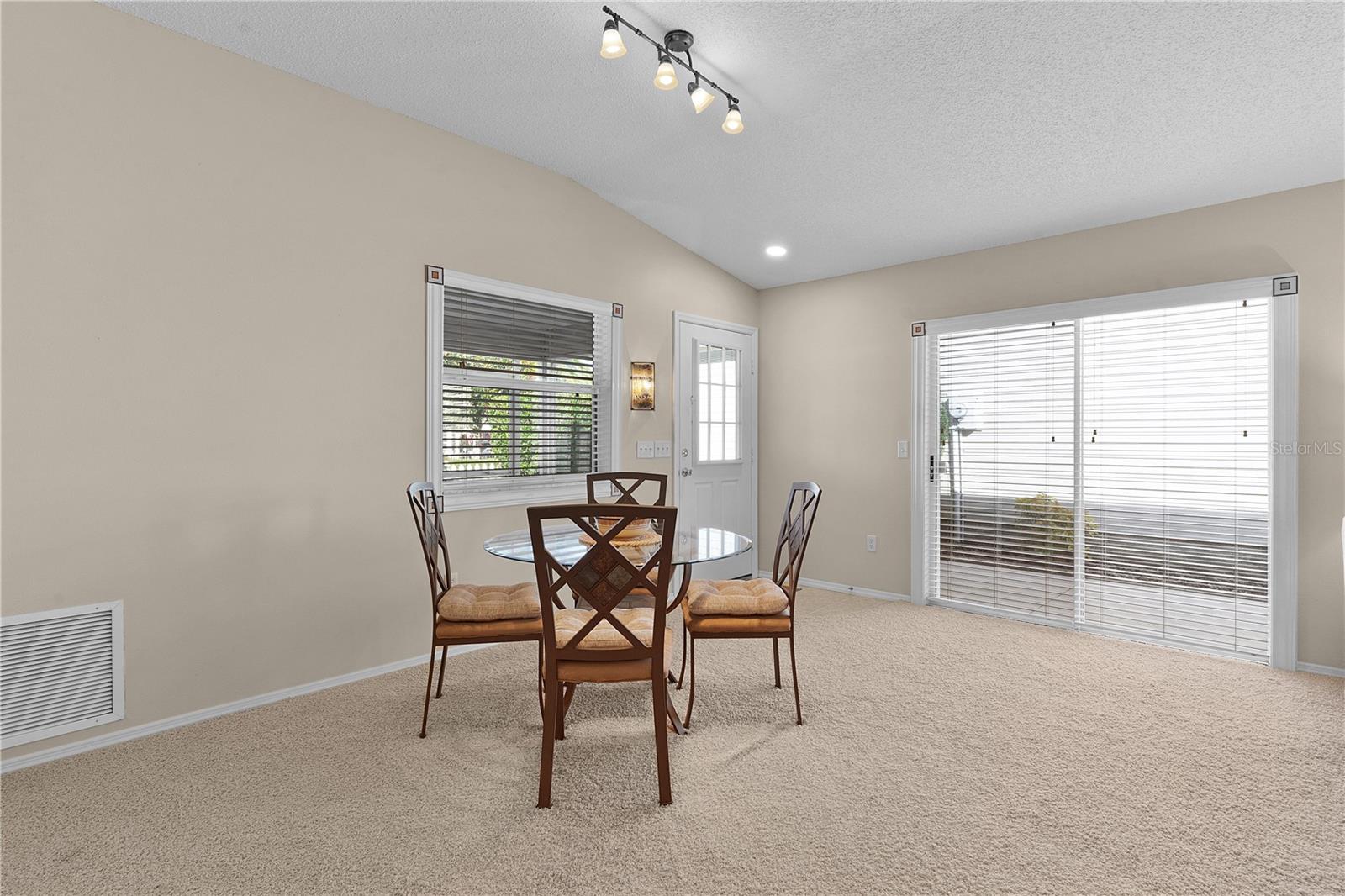 276 VARNVILLE WAY, THE VILLAGES, FL, 32162
