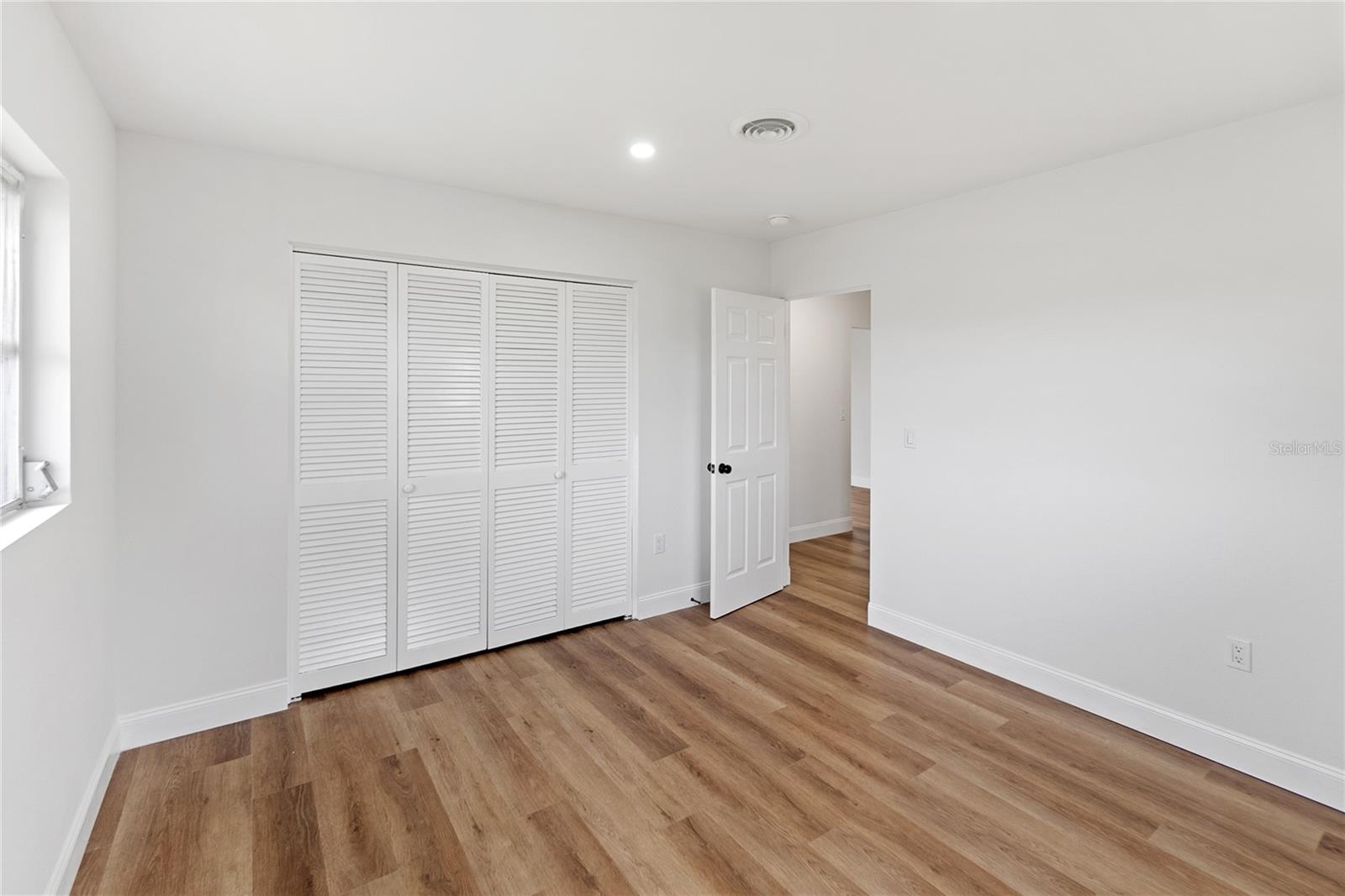 601 SHERIDAN DR, VENICE, FL, 34293