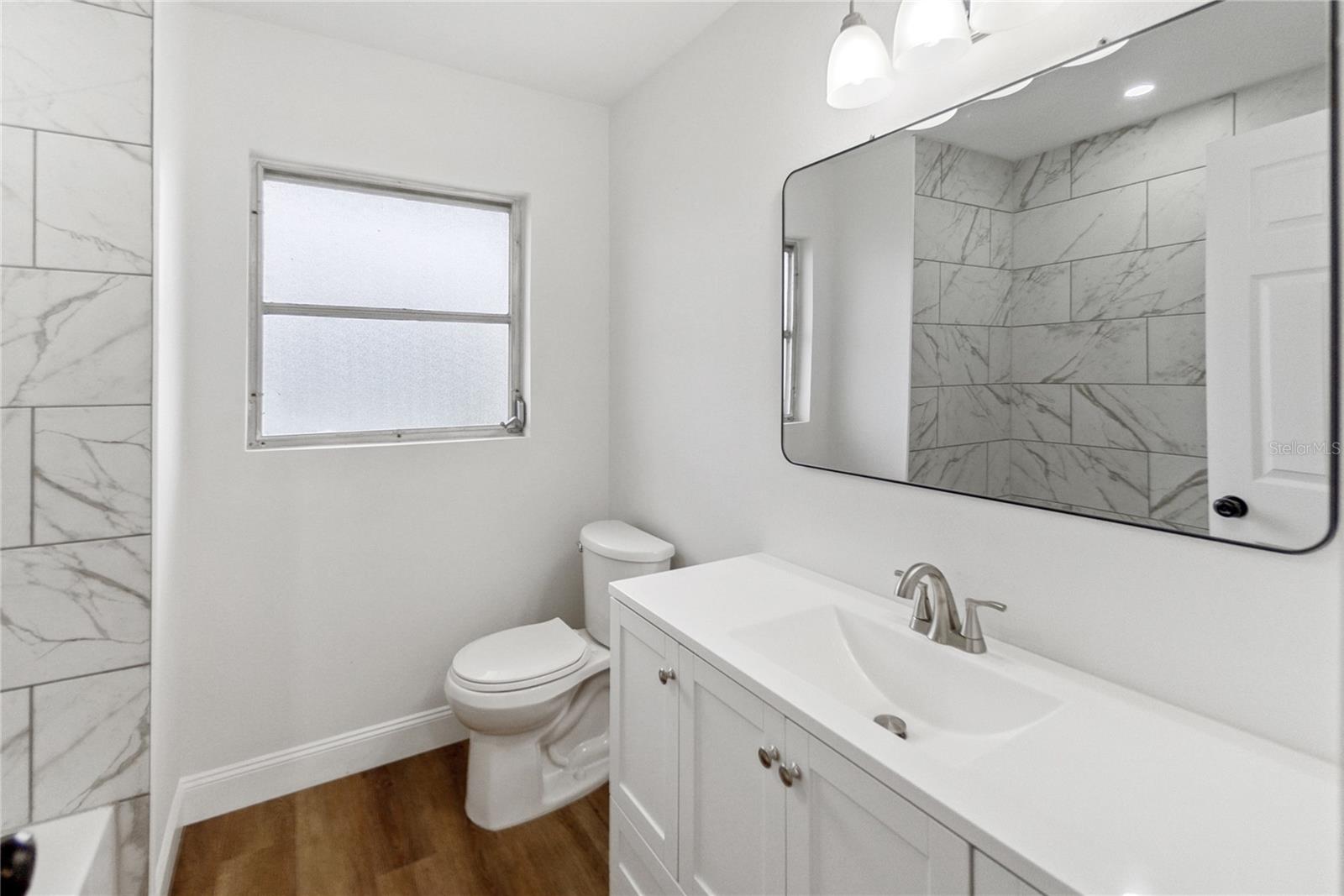 601 SHERIDAN DR, VENICE, FL, 34293