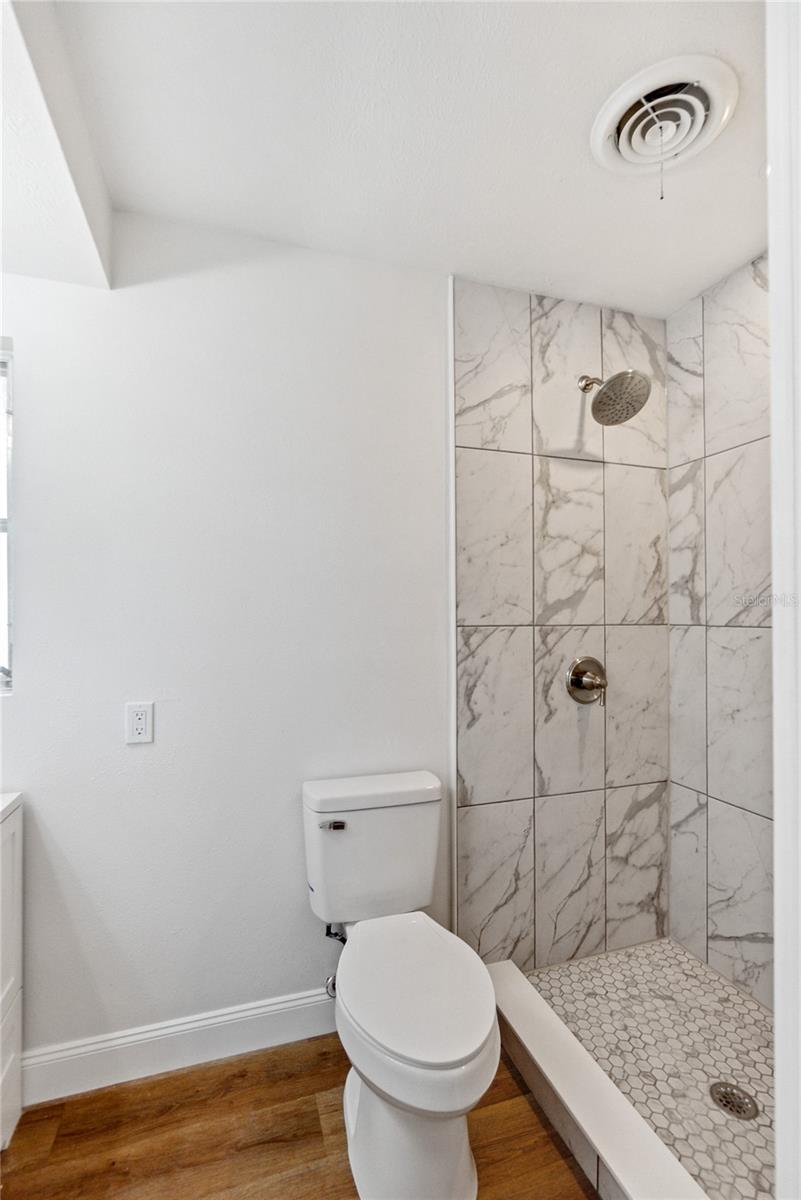 601 SHERIDAN DR, VENICE, FL, 34293