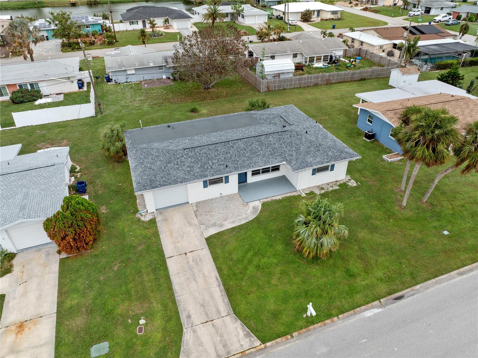 601 SHERIDAN DR, VENICE, FL, 34293