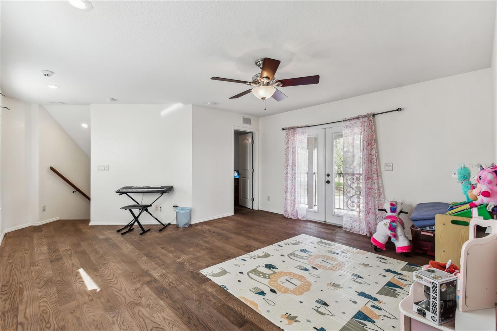 10930 EARHART DR, NEW PORT RICHEY, FL, 34654